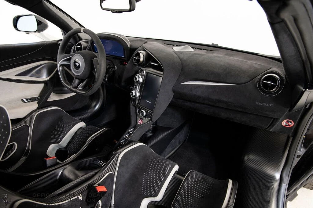 2022 McLaren 765LT Spider - Image 18 of 31