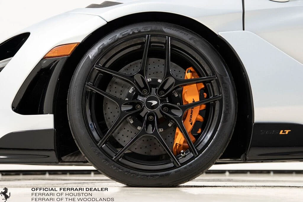 2022 McLaren 765LT Spider - Image 19 of 31