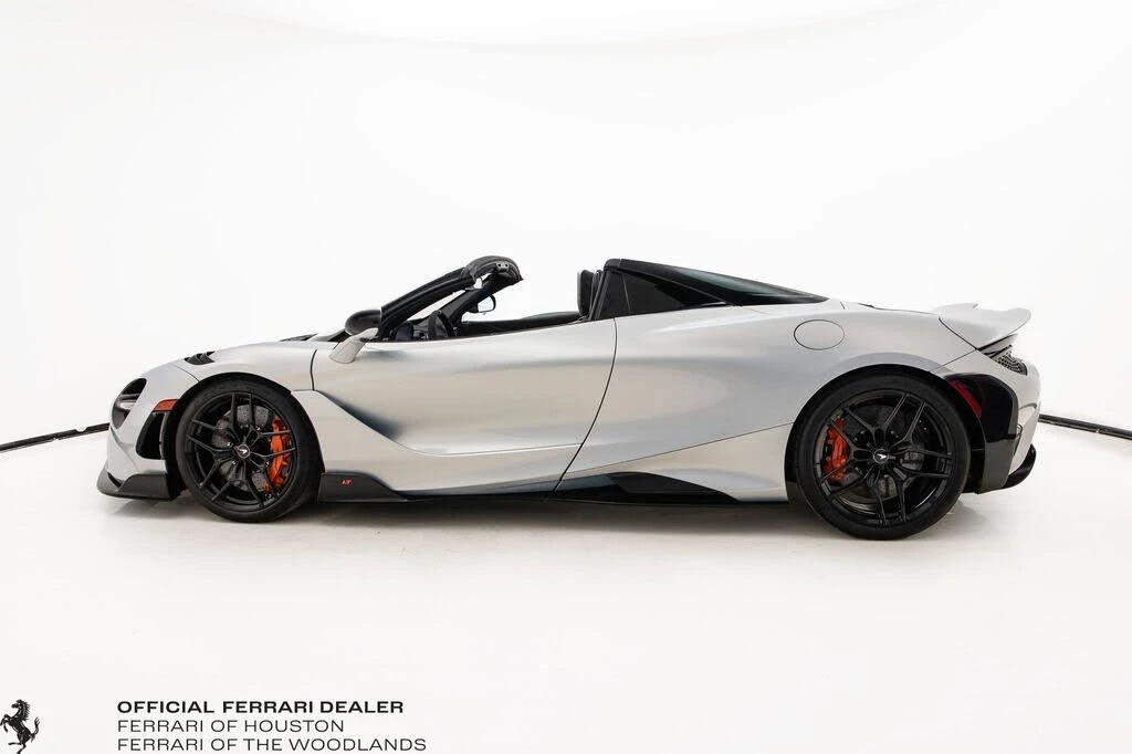 2022 McLaren 765LT Spider - Image 8 of 31