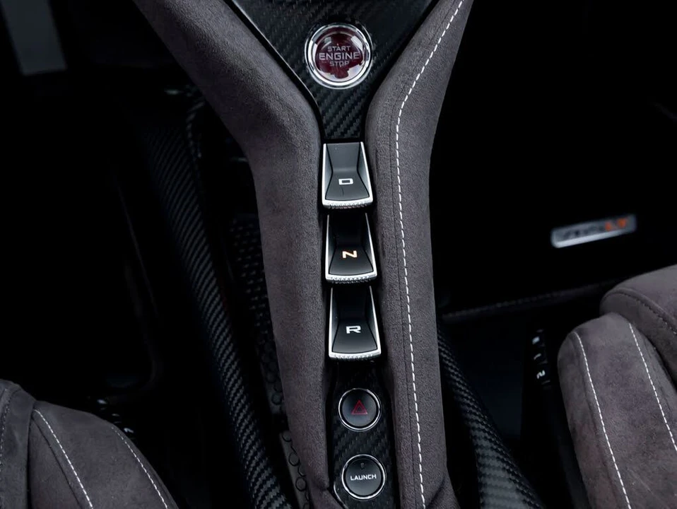 2022 McLaren 765LT Spider - Image 26 of 31