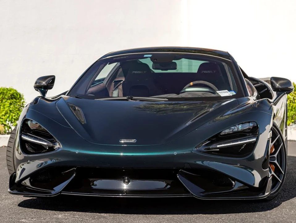 2022 McLaren 765LT Spider - Image 2 of 31