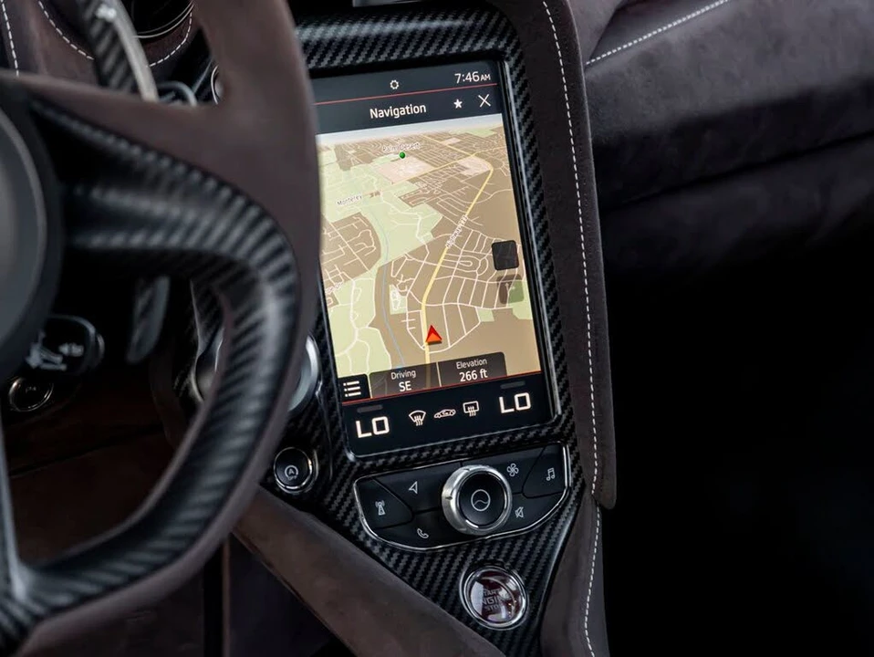 2022 McLaren 765LT Spider - Image 28 of 31