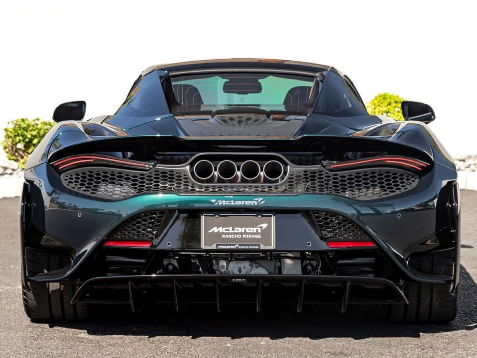 2022 McLaren 765LT Spider - Image 13 of 31