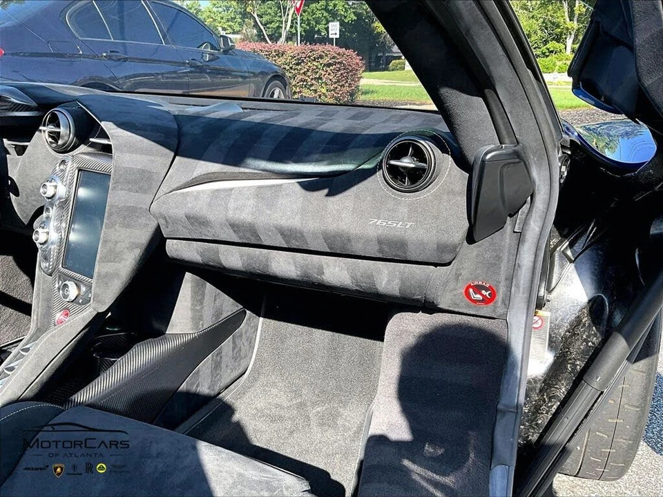 2022 McLaren 765LT Spider - Image 15 of 28