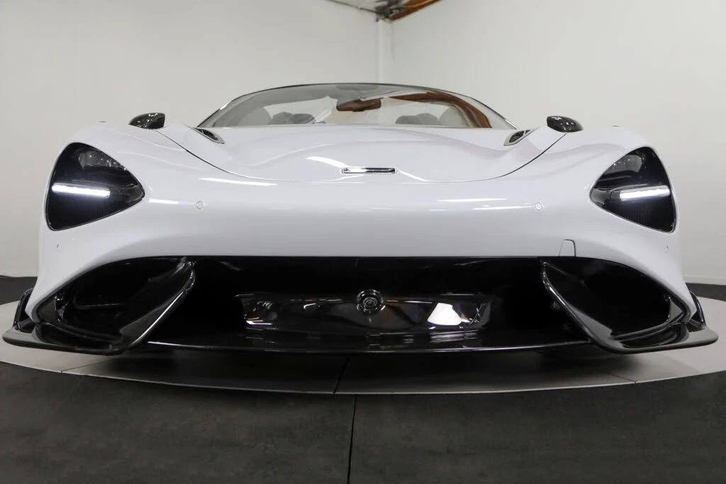 2022 McLaren 765LT Spider - Image 19 of 31