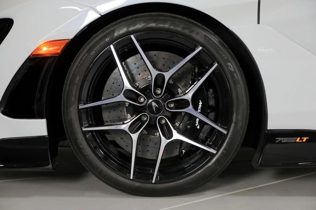2022 McLaren 765LT Spider - Image 21 of 31