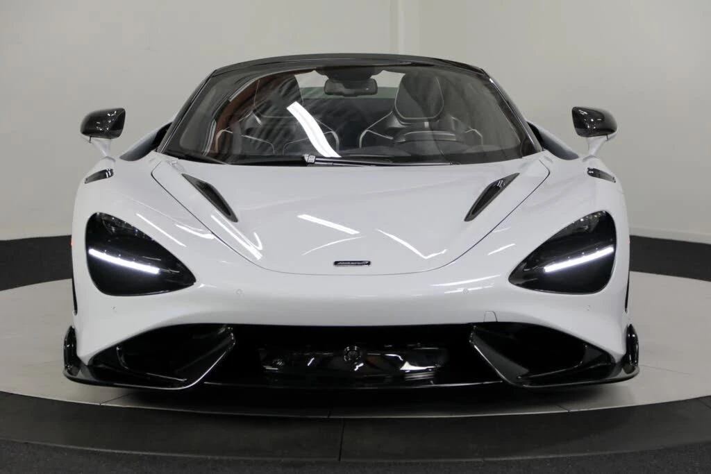 2022 McLaren 765LT Spider - Image 13 of 31