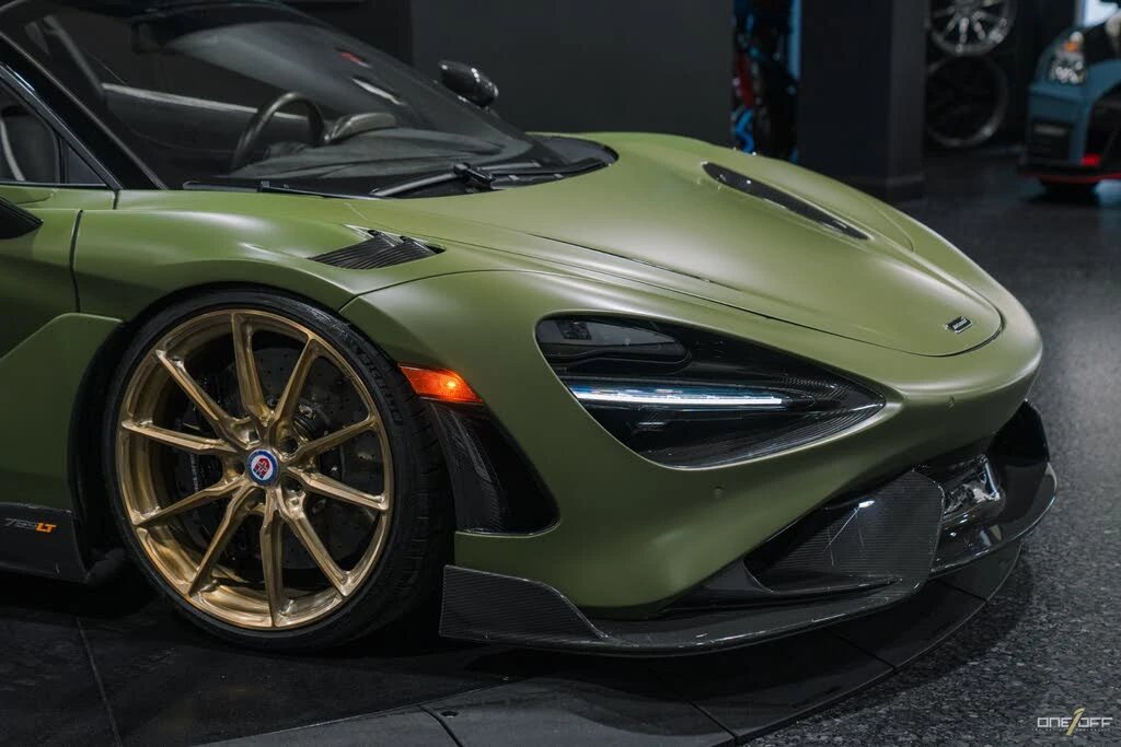 2022 McLaren 765LT Spider - Image 24 of 31