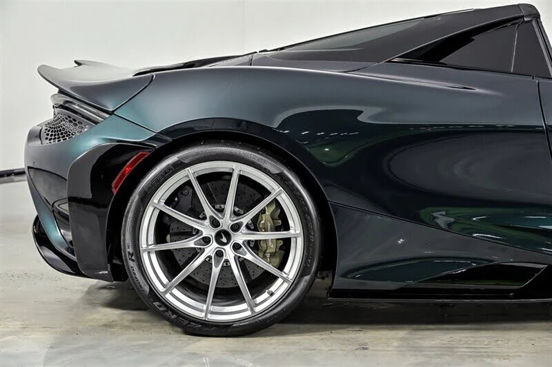 2022 McLaren 765LT Spider - Image 17 of 31