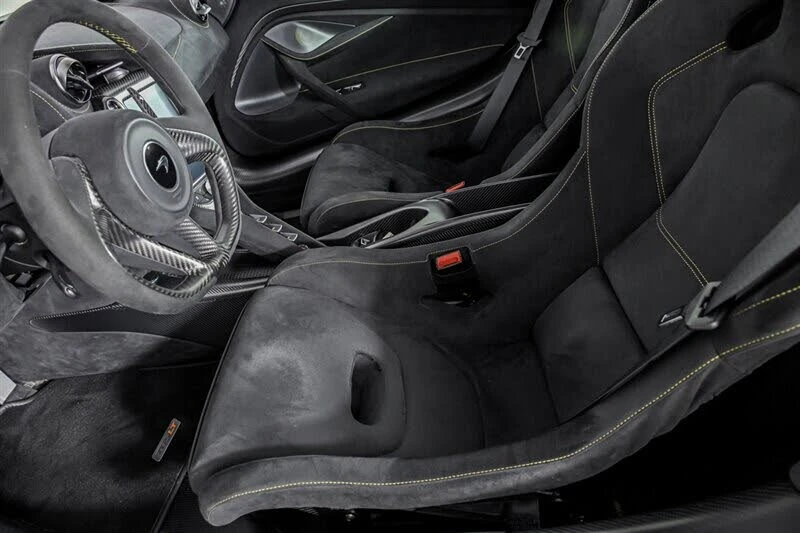 2022 McLaren 765LT Spider - Image 29 of 31