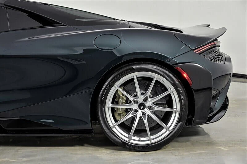 2022 McLaren 765LT Spider - Image 13 of 31