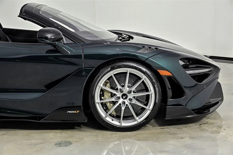 2022 McLaren 765LT Spider - Image 19 of 31