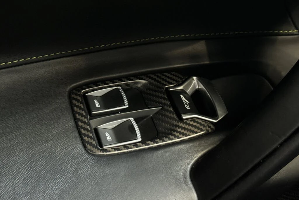 2022 McLaren 765LT Spider - Image 14 of 31