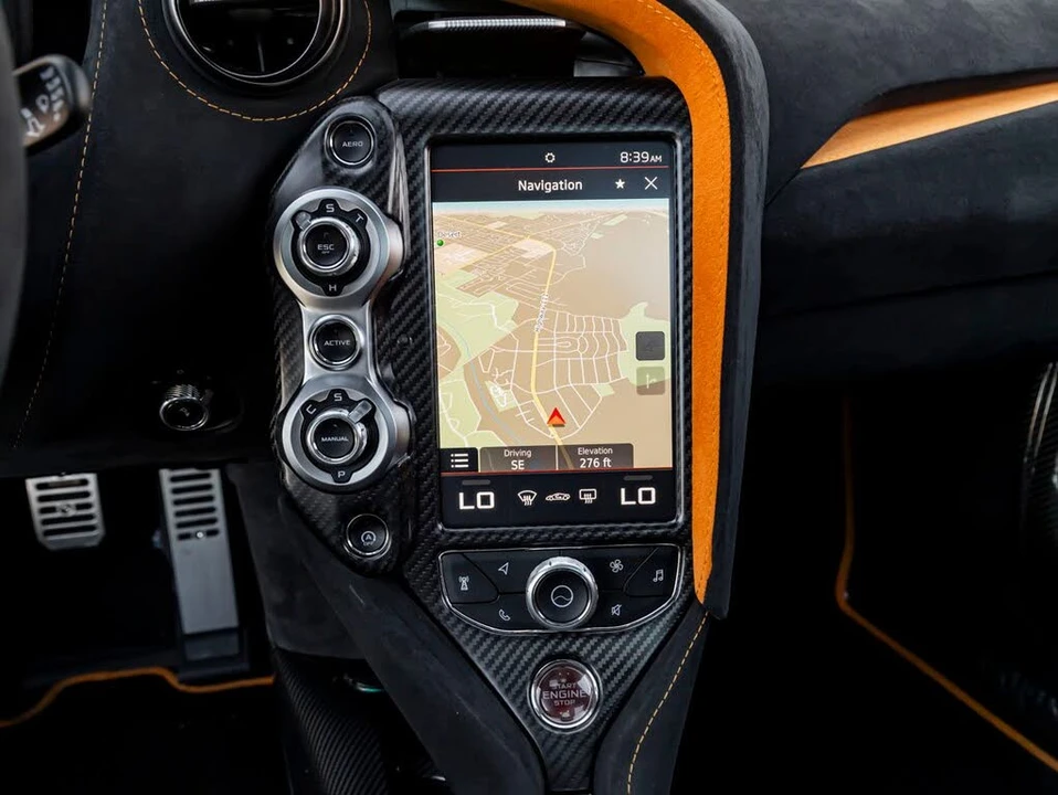 2022 McLaren 765LT Spider - Image 29 of 31