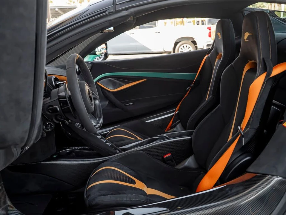 2022 McLaren 765LT Spider - Image 20 of 31