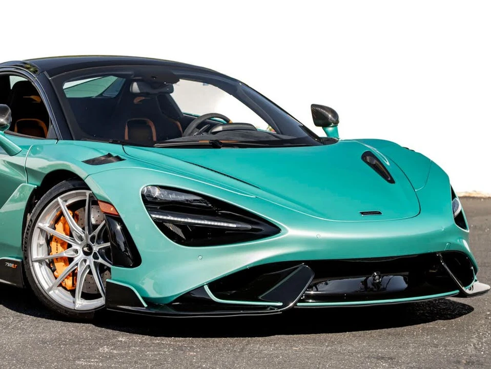 2022 McLaren 765LT Spider - Image 8 of 31