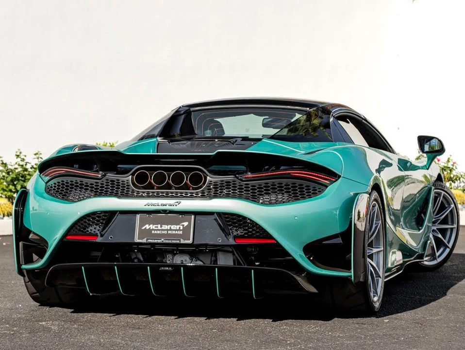 2022 McLaren 765LT Spider - Image 9 of 31