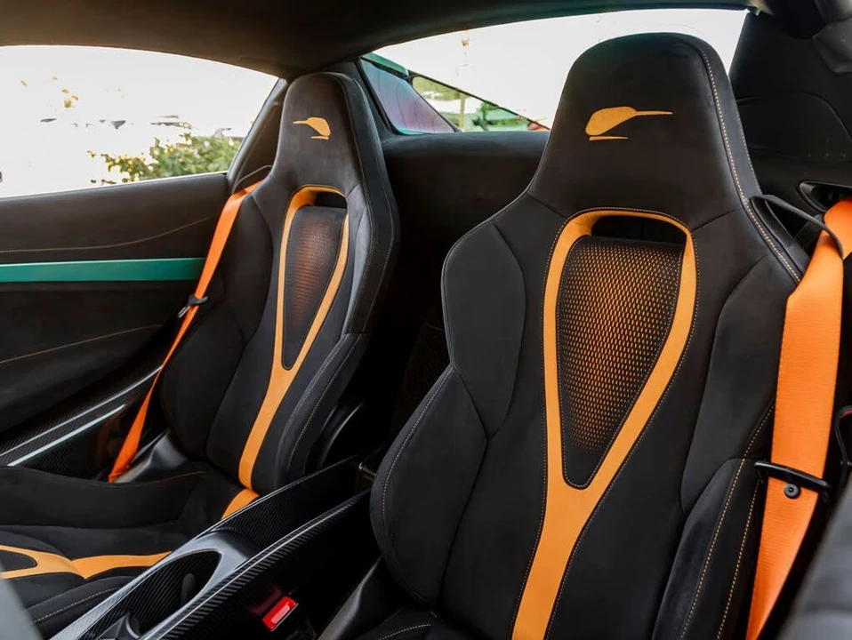 2022 McLaren 765LT Spider - Image 19 of 31