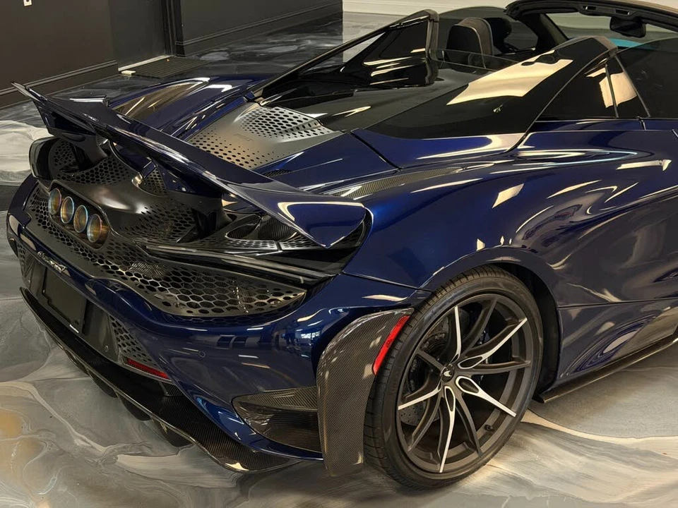 2022 McLaren 765LT Spider - Image 11 of 24