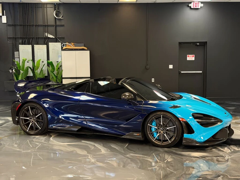 2022 McLaren 765LT Spider - Image 9 of 24