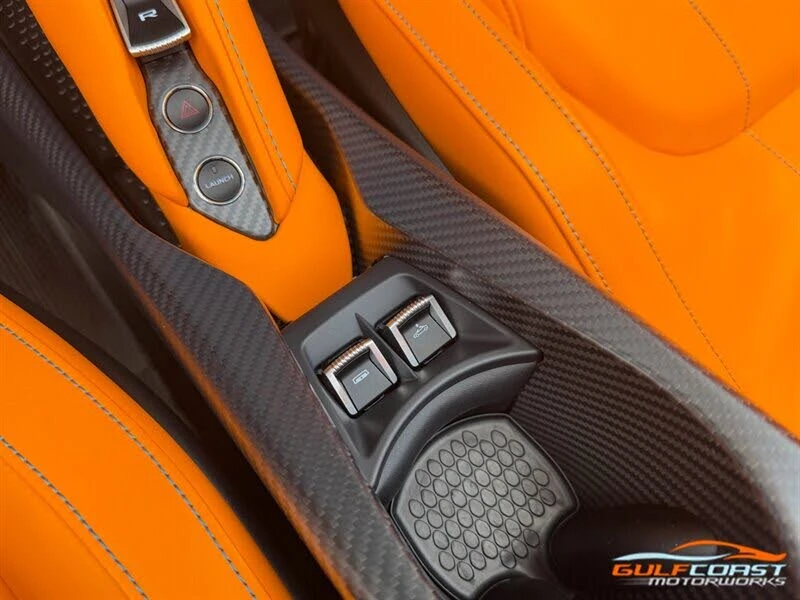 2022 McLaren 765LT Spider - Image 22 of 31