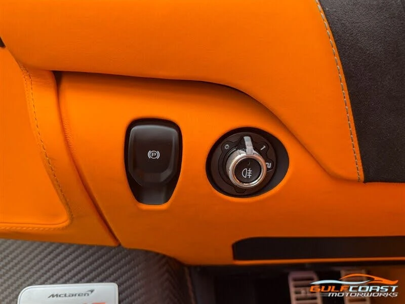 2022 McLaren 765LT Spider - Image 24 of 31