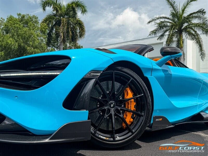2022 McLaren 765LT Spider - Image 13 of 31