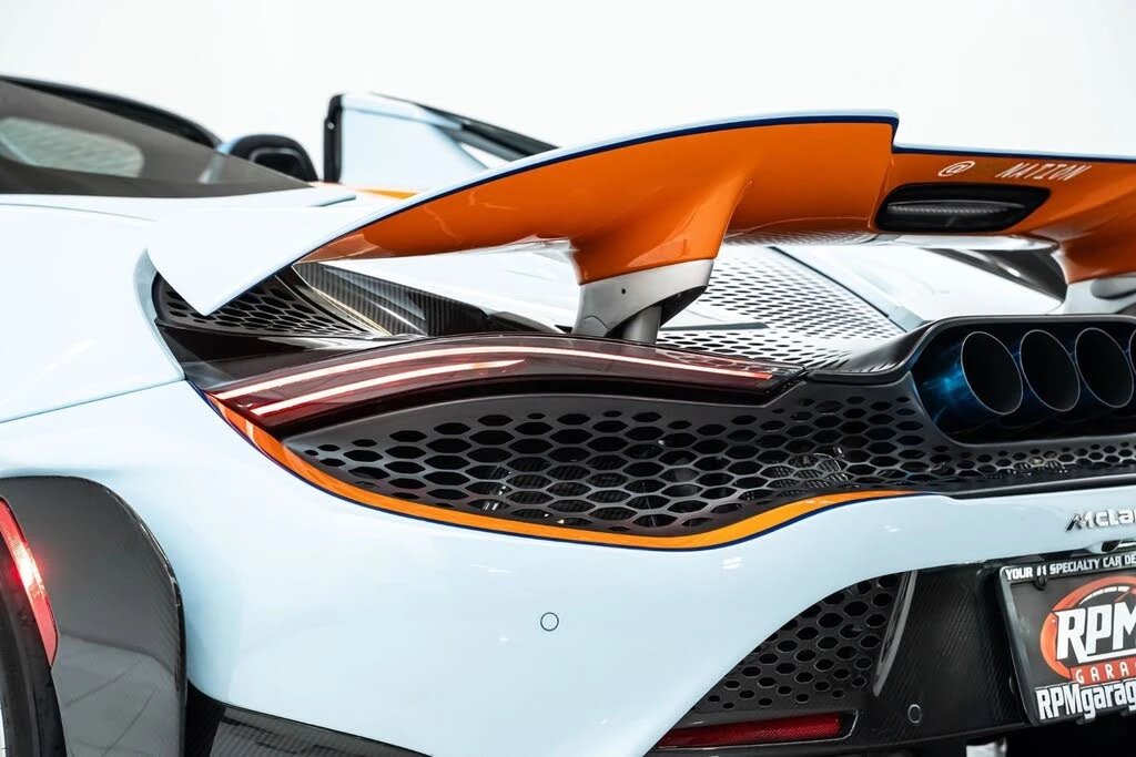 2022 McLaren 765LT Spider - Image 15 of 31