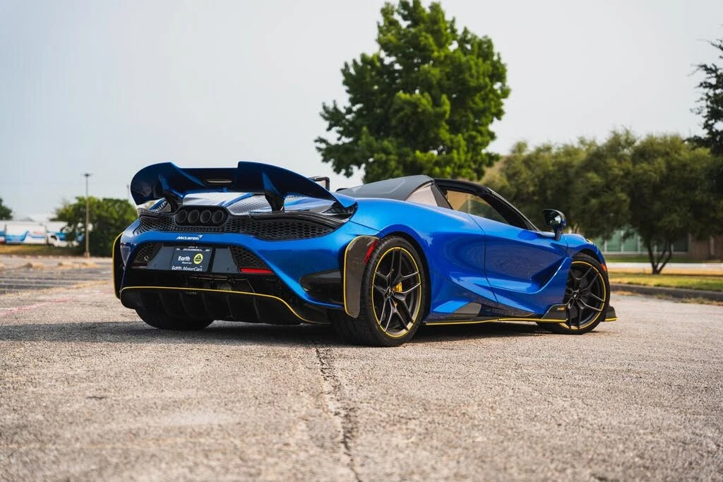 2022 McLaren 765LT Spider - Image 14 of 31