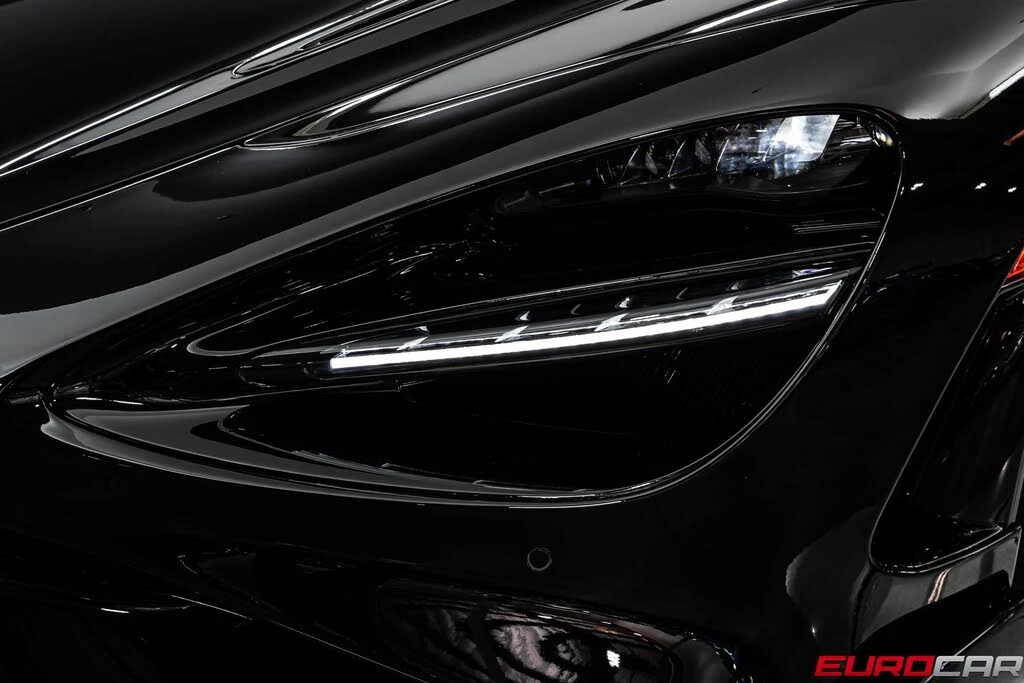2022 McLaren 765LT Spider - Image 15 of 31