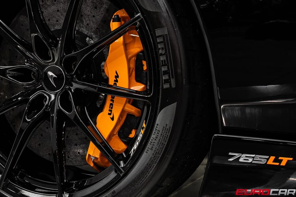 2022 McLaren 765LT Spider - Image 27 of 31