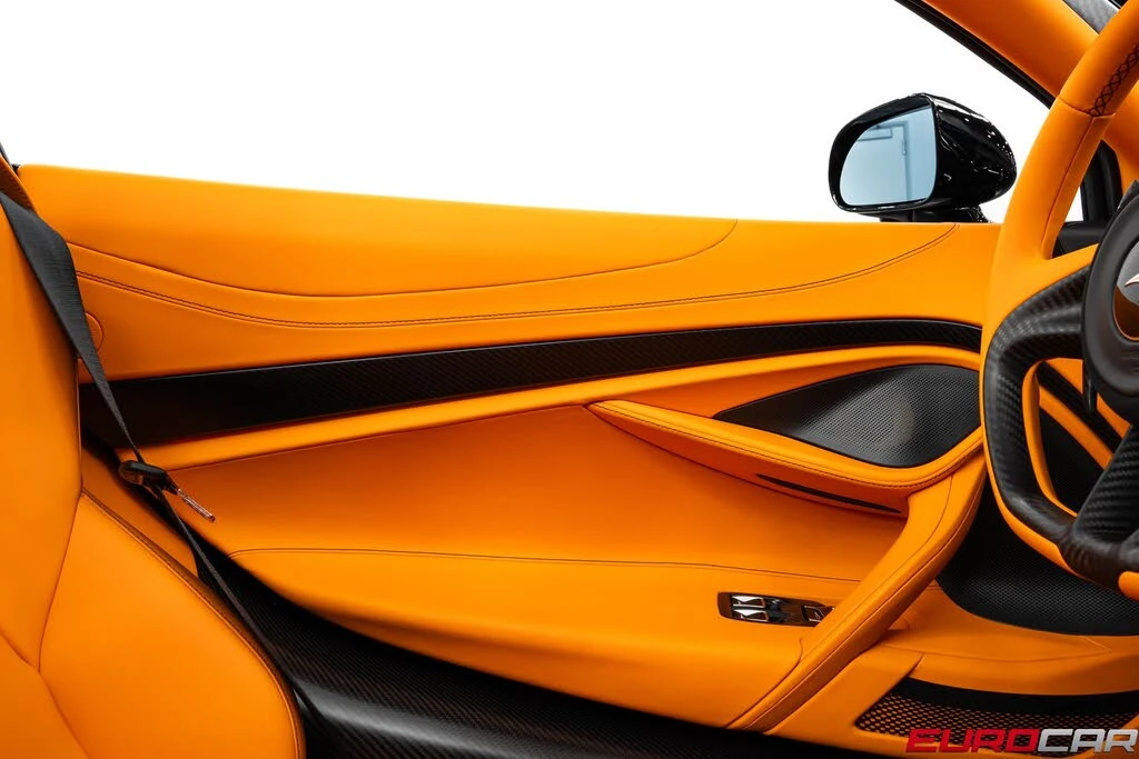 2022 McLaren 765LT Spider - Image 29 of 31