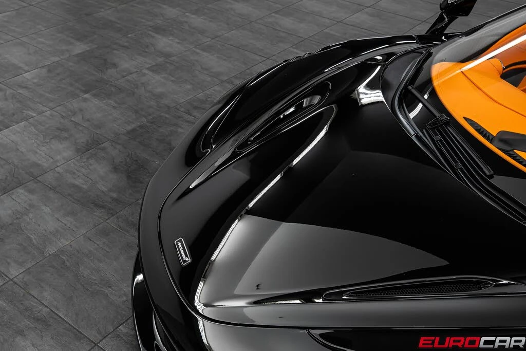 2022 McLaren 765LT Spider - Image 12 of 31