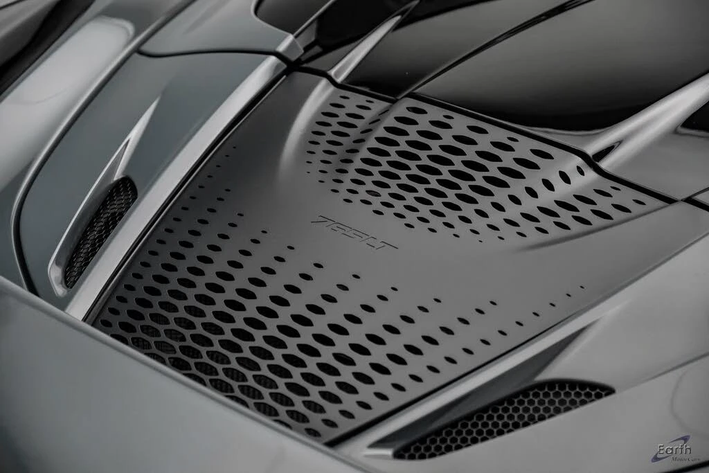 2022 McLaren 765LT Spider - Image 20 of 31