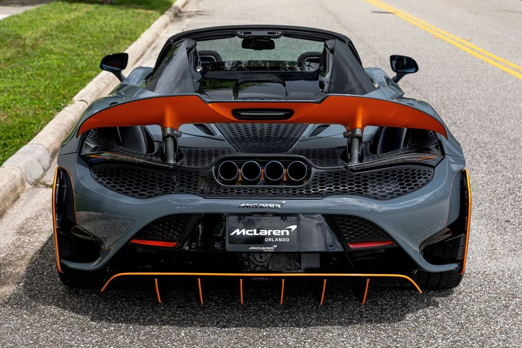 2022 McLaren 765LT Spider - Image 14 of 31