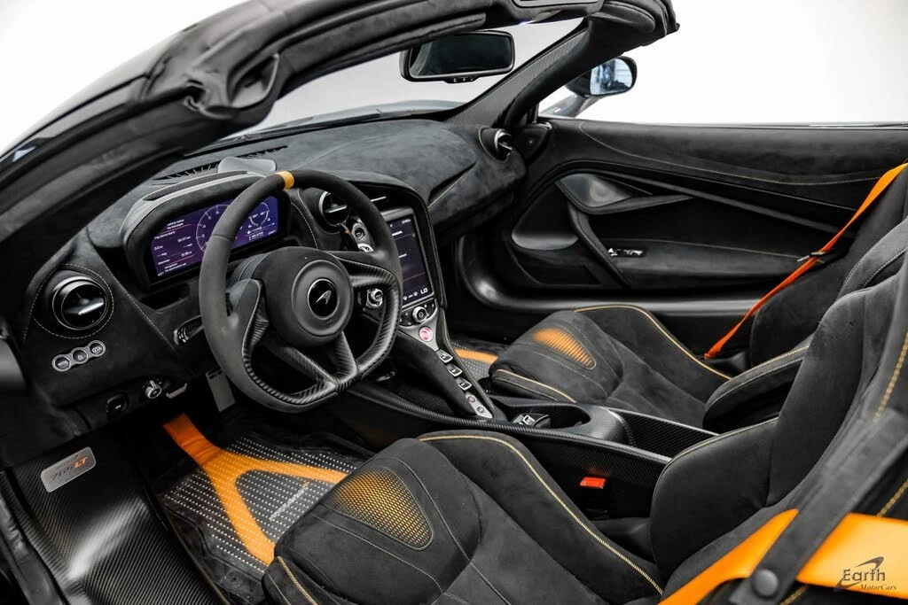 2022 McLaren 765LT Spider - Image 3 of 31