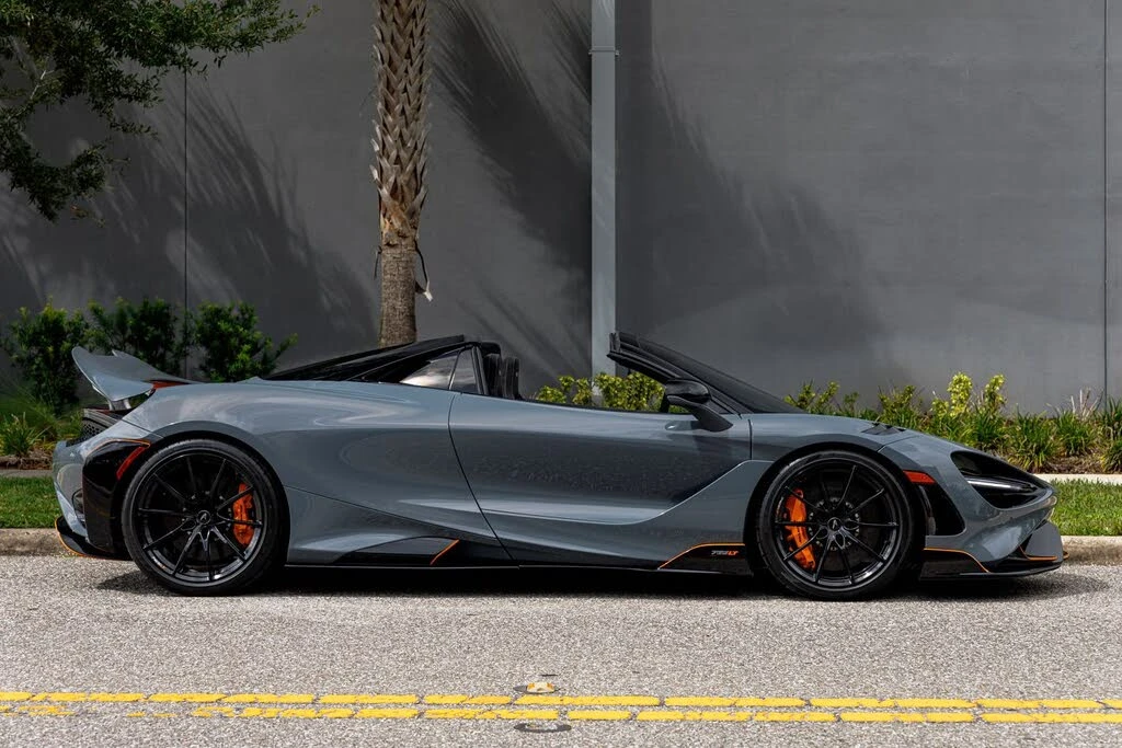 2022 McLaren 765LT Spider - Image 11 of 31