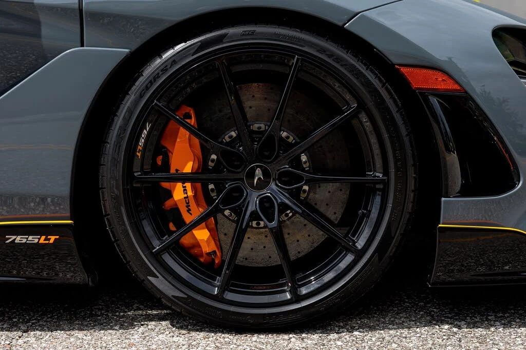 2022 McLaren 765LT Spider - Image 19 of 31