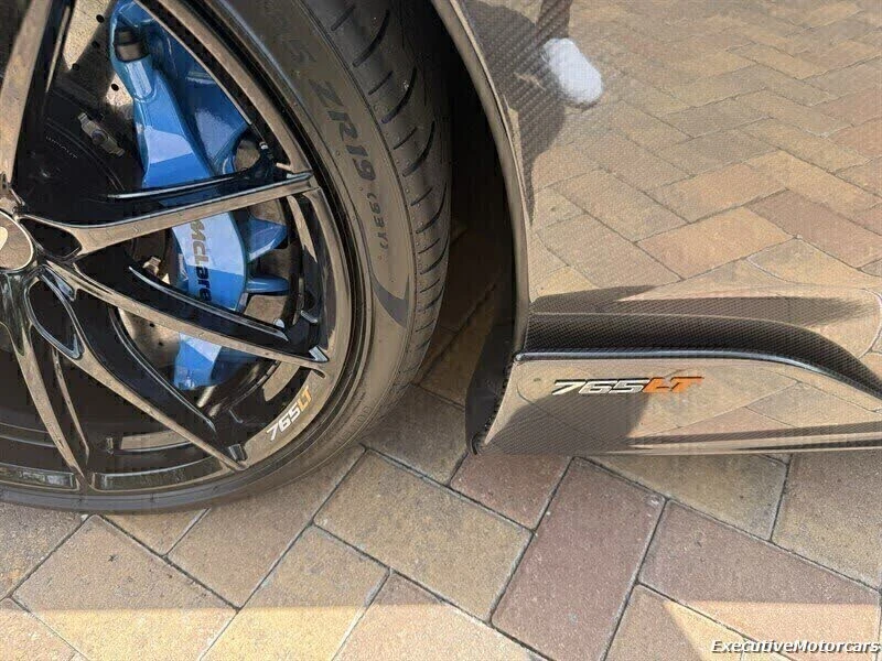 2022 McLaren 765LT Spider - Image 14 of 30
