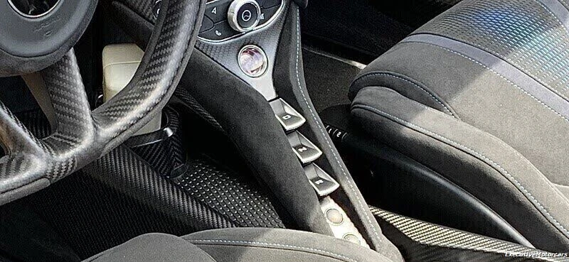 2022 McLaren 765LT Spider - Image 22 of 30