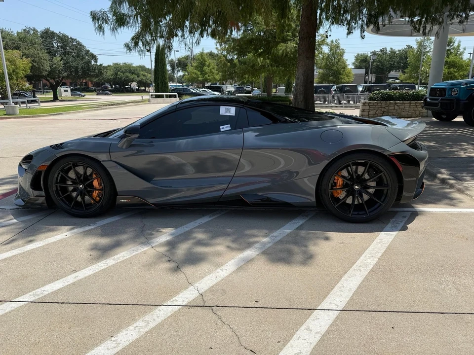 2022 McLaren 765LT Spider - Image 10 of 18