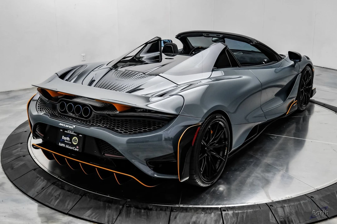2022 McLaren 765LT Spider - Image 25 of 31