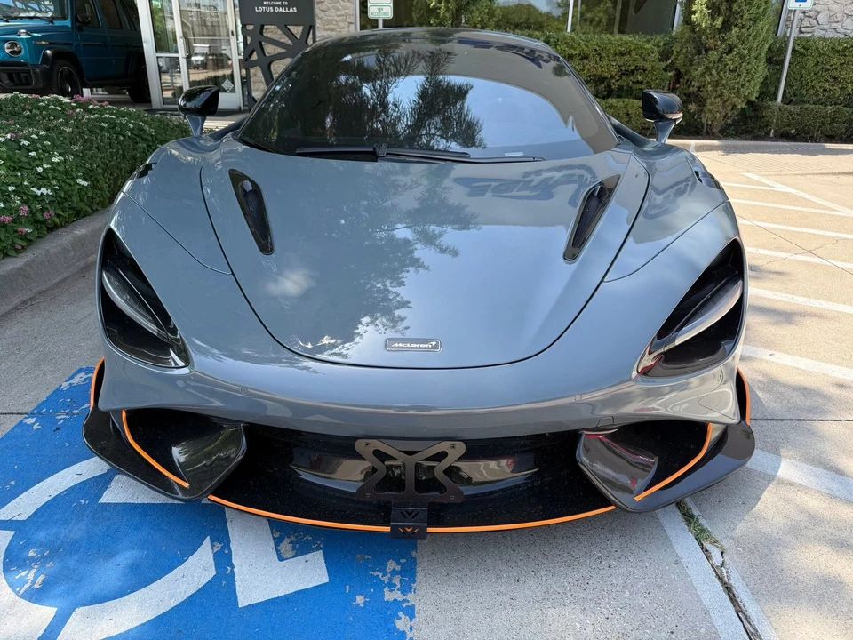 2022 McLaren 765LT Spider - Image 9 of 18