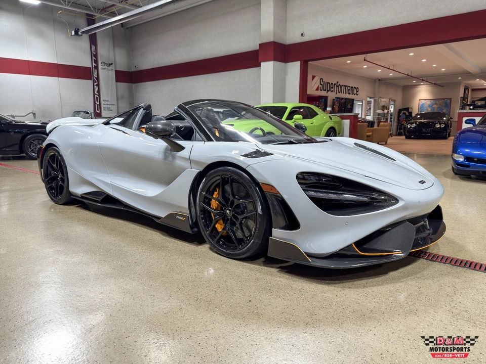2022 McLaren 765LT Spider - Image 7 of 21