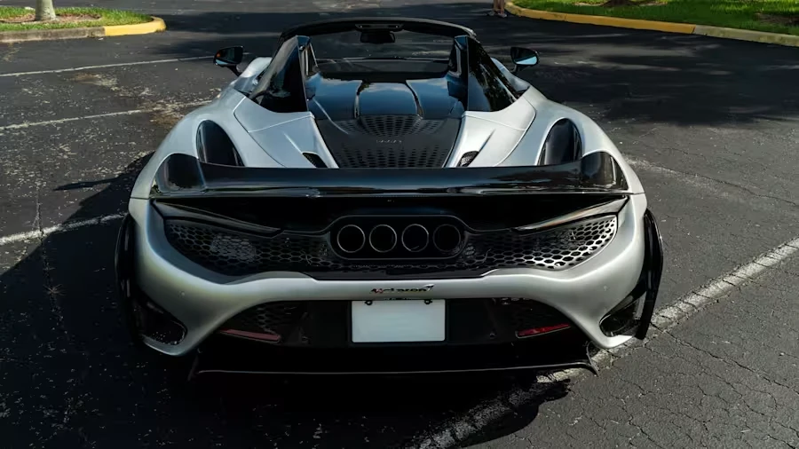 2022 McLaren 765LT Spider - Image 20 of 31