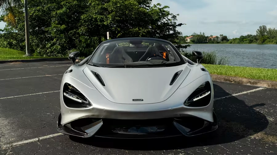 2022 McLaren 765LT Spider - Image 18 of 31