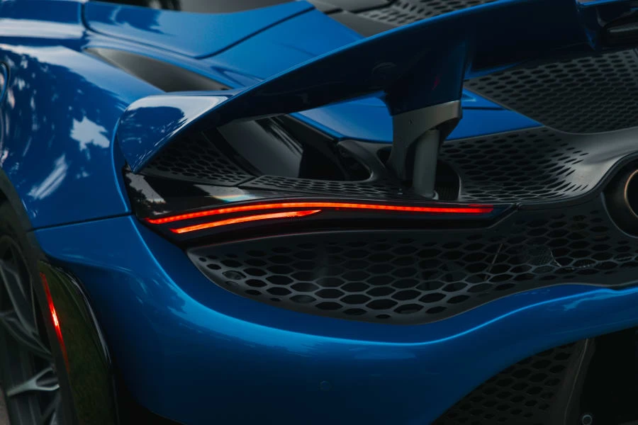 2022 McLaren 765LT Spider - Image 10 of 31