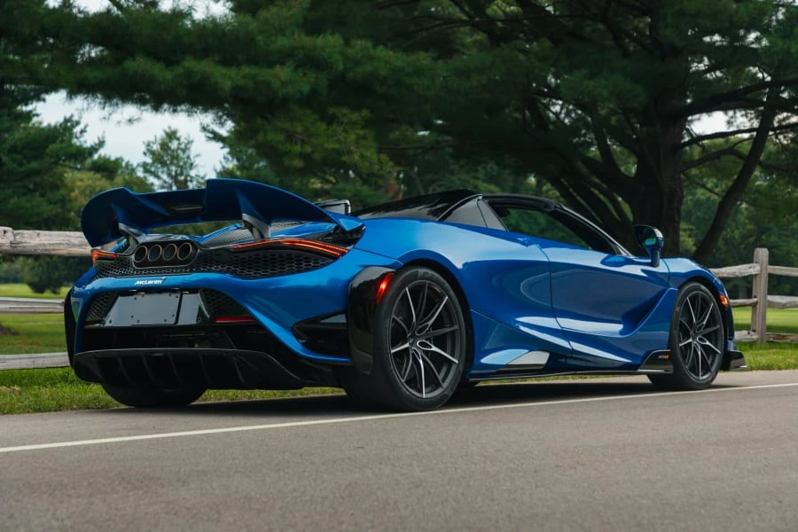 2022 McLaren 765LT Spider - Image 3 of 31
