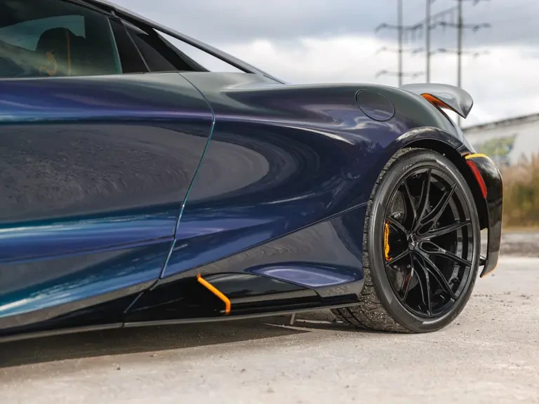 2022 McLaren 765LT Spider - Image 27 of 31