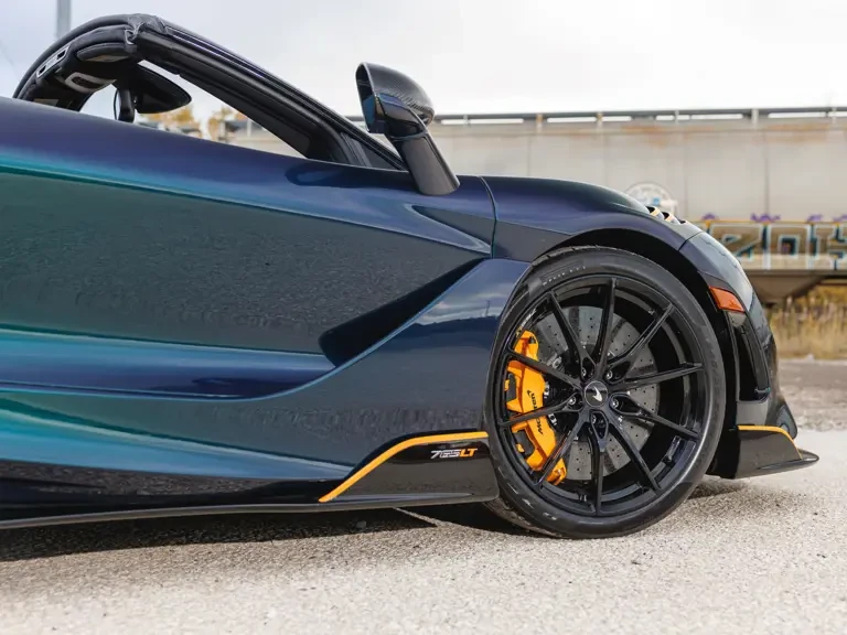 2022 McLaren 765LT Spider - Image 26 of 31